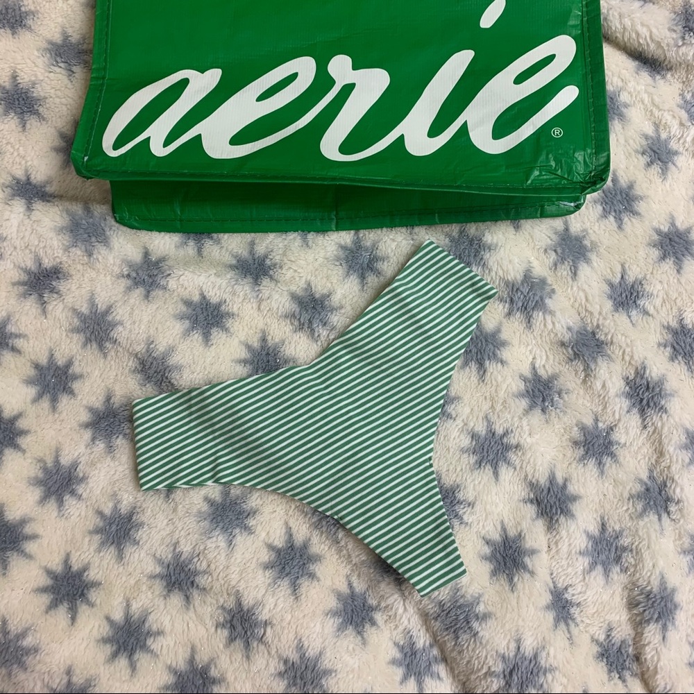 ✨aerie cotton thong ✨